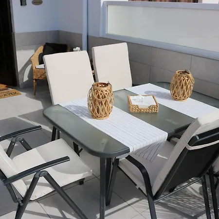 Big Sun Terrace Renovated 2-bedroom Luxury Duplex Apartment